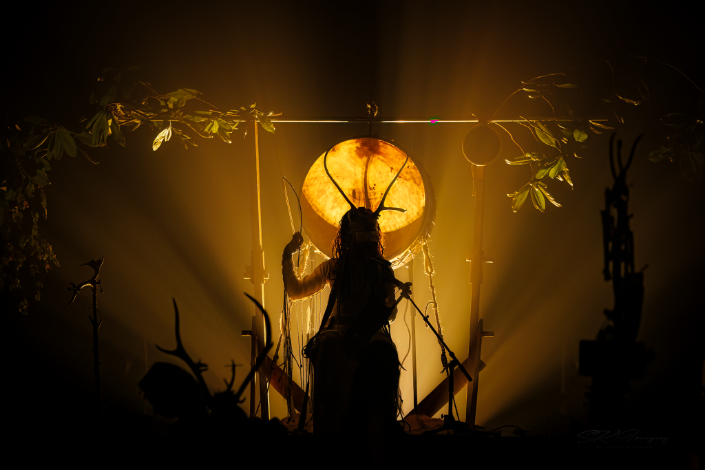 Watch Heilung Perform "Anoana" Live at the Apollo Theatre | Season of Mist